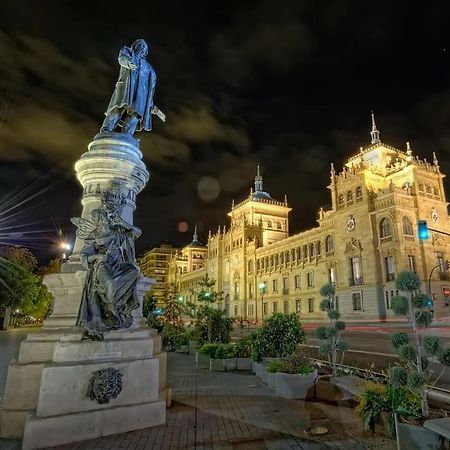 バリャドリドPiso 5 Min A Pie Del Centro Parking Gratisアパートメント エクステリア 写真