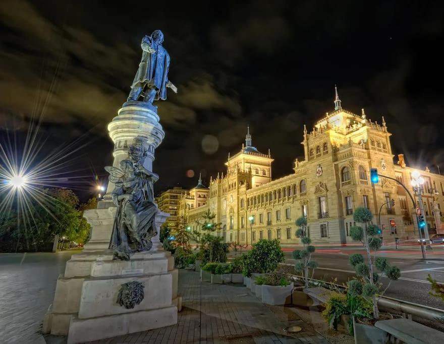 バリャドリドPiso 5 Min A Pie Del Centro Parking Gratisアパートメント エクステリア 写真