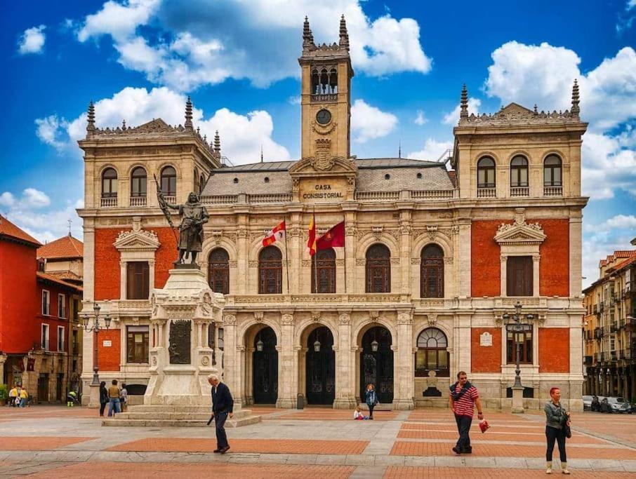 バリャドリドPiso 5 Min A Pie Del Centro Parking Gratisアパートメント エクステリア 写真